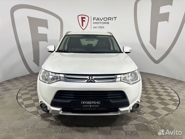 Mitsubishi Outlander 3.0 AT, 2014, 86 965 км