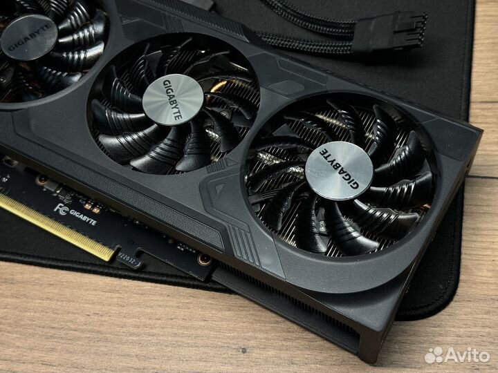 Видеокарта gigabyte GeForce RTX 4070 super