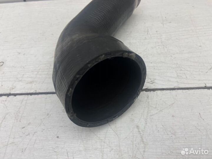 Патрубок интеркулера Bmw X5 E70 LCI N63B44A 2013