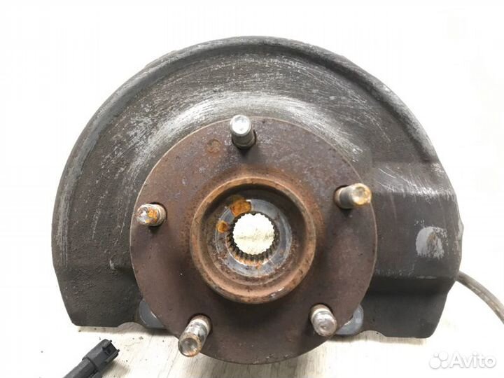 Кулак поворотный передний левый Mitsubishi Lancer