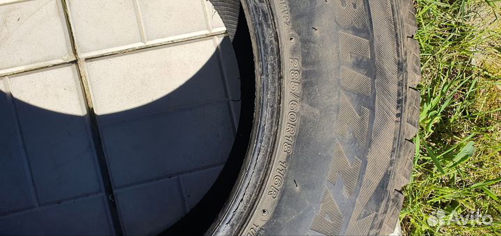 Bridgestone Blizzak DM-V2 285/60 R18 100U