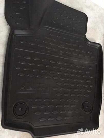 Автомобильные коврики в салон