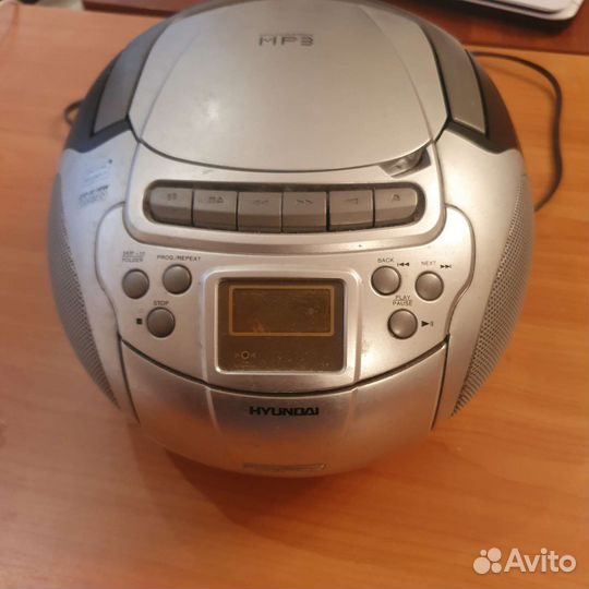 Магнитола. Hyundai h-1407