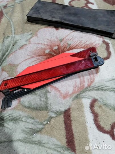 Знак аварийной остановки