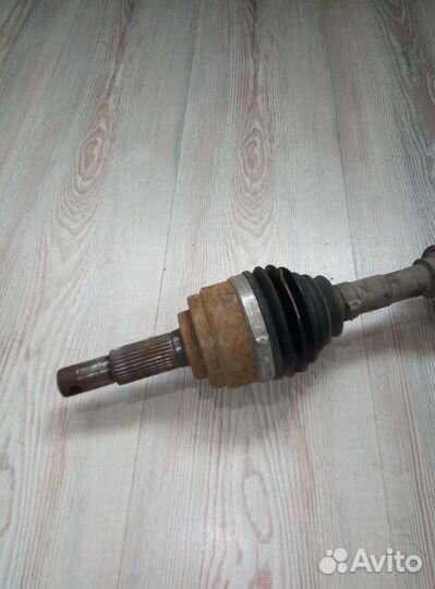 Привод подвески колеса Nissan teana J31 Лев