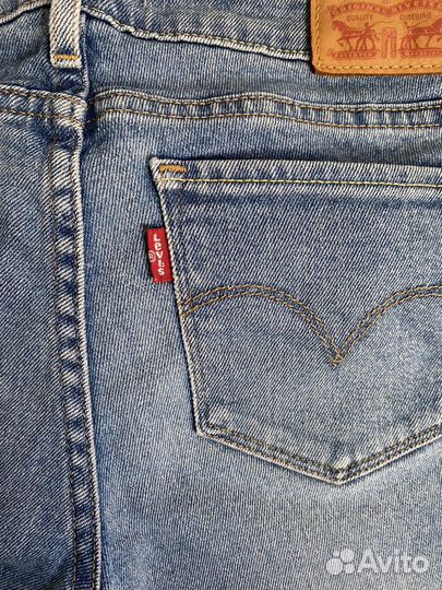 Джинсы женские levis