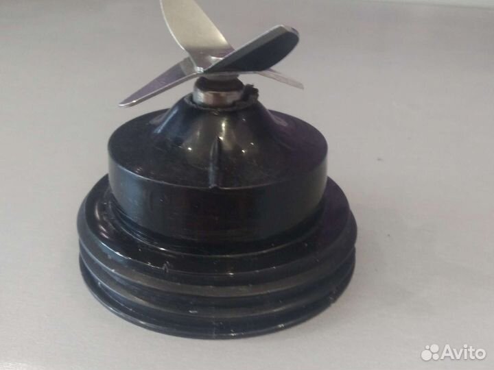 Блендер Hotpoint-Ariston TB 050 DXB0