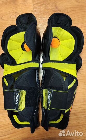 Щитки хоккейные CCM tacks 7092 Jr L