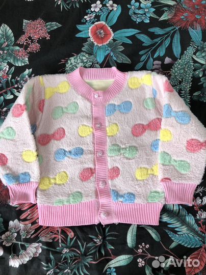 Кофточка для девочки