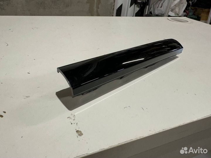 Молдинг переднего бампера LiXiang L7, L8, L9