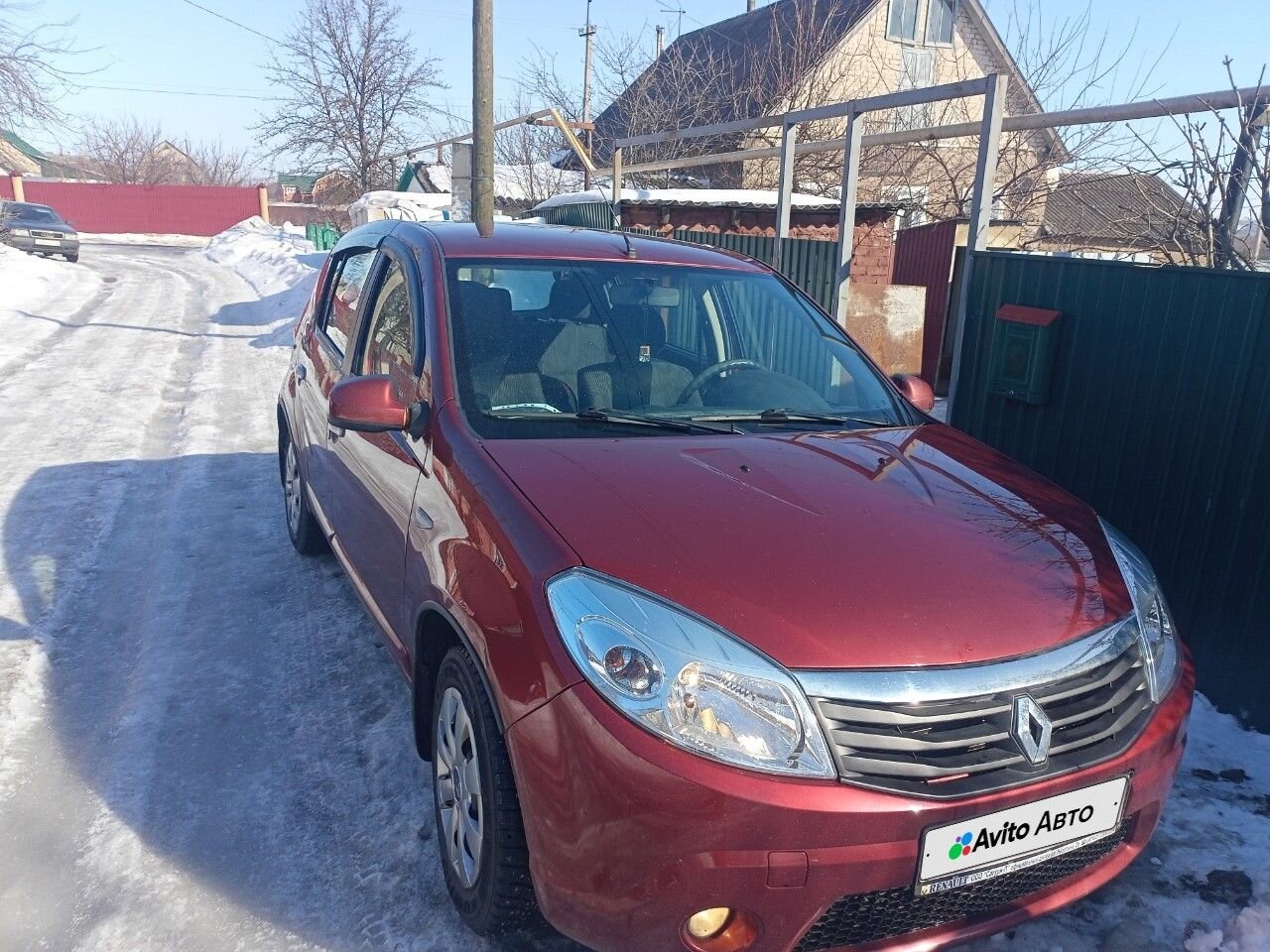 Renault Sandero: фото владельца