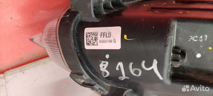 Фара противотуманная правая Hyndai Santa Fe 4