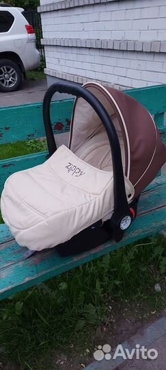 Коляска zippy 3 в 1