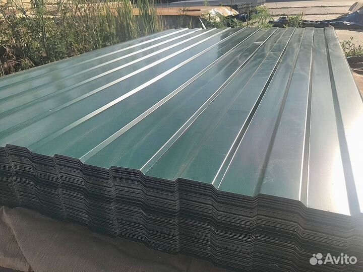 Профнастил С8 Зеленого цвета