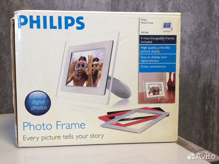 Цифровая фоторамка Philips 7FF1M4/00