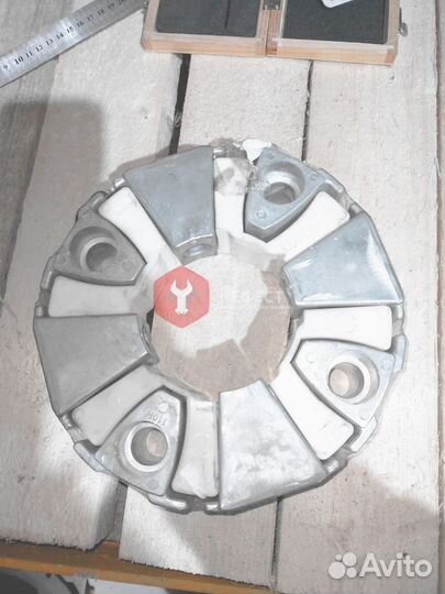 Муфта гидронасоса Volvo EC300DLD