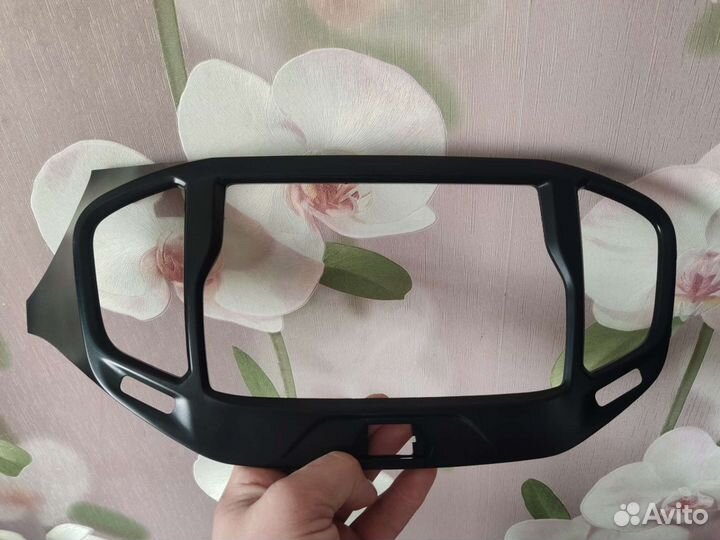 Продам магнитолу