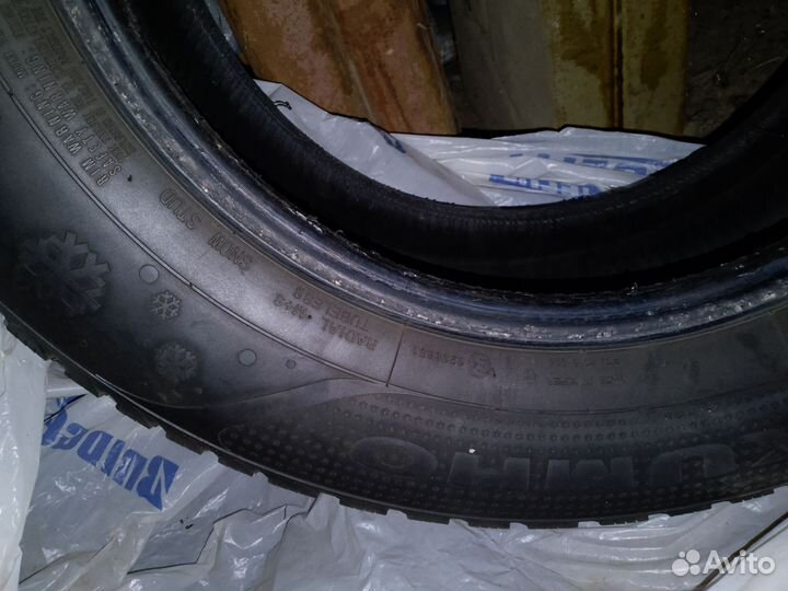 Kumho I'Zen RV Asymmetric 235/65 R17