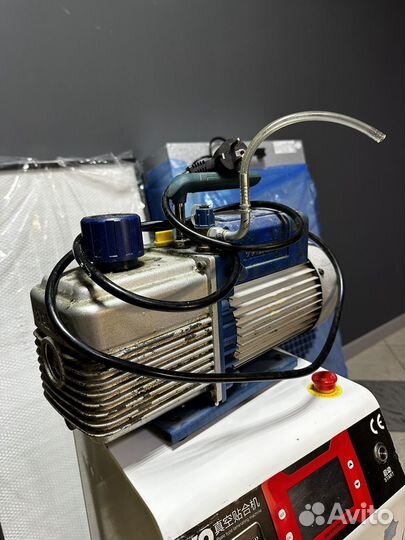 Оборудование для переклейки дисплеев