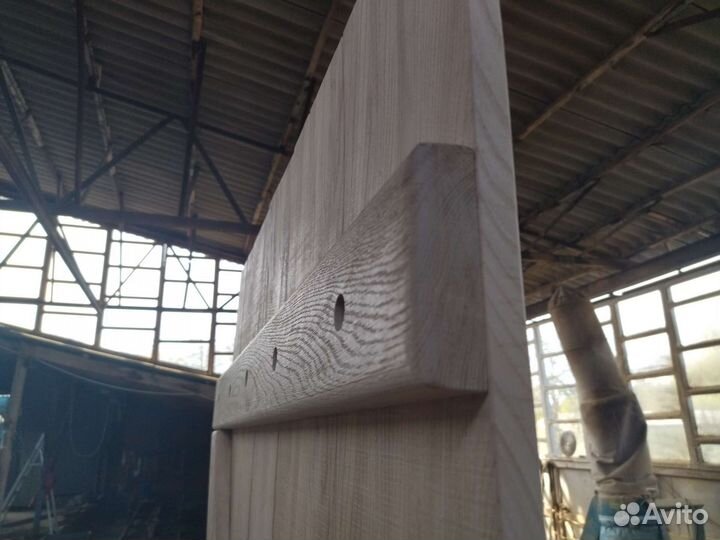 Двери из массива