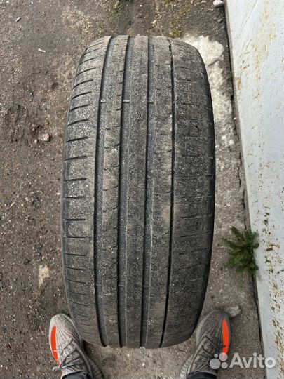 Pirelli P Zero 245/45 R20 и 275/40 R20 106W