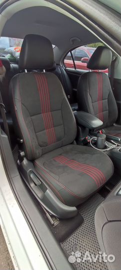 Авточехлы на Volkswagen Jetta 6