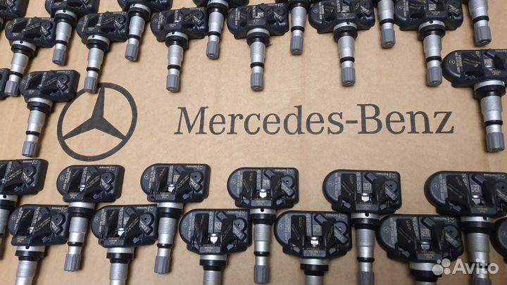 Новый датчик давления Mercedes 0009052102 Оригинал