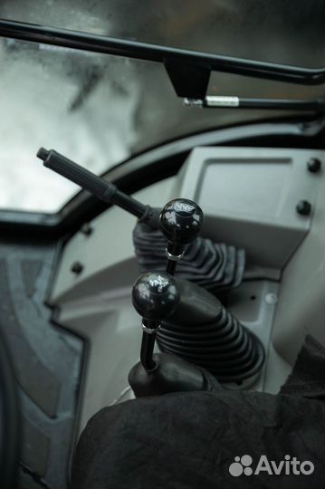 Экскаватор-погрузчик Lovol FLB468, 2022