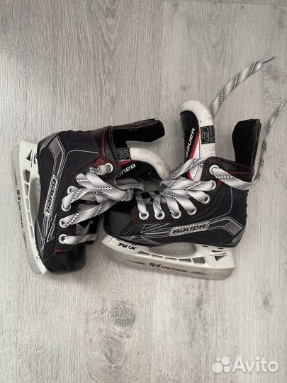 Хоккейные коньки бауэр детские