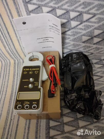 Клещи токоизмерительные кэи-06м200