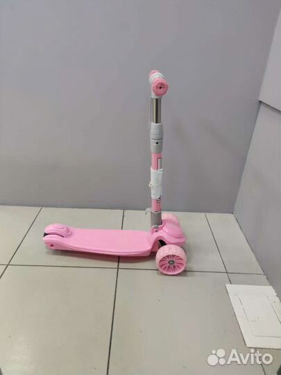 Самокат детский трёхколёсный розовый