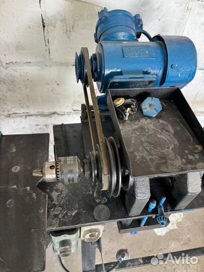 Токарный станок по дереву