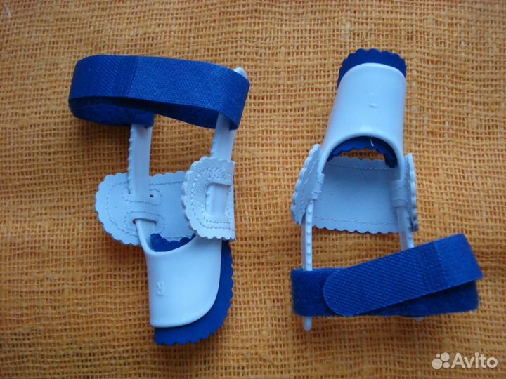 Корректор большого пальца правой стопы