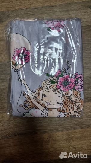 Постельное белье 1.5 спальное новое