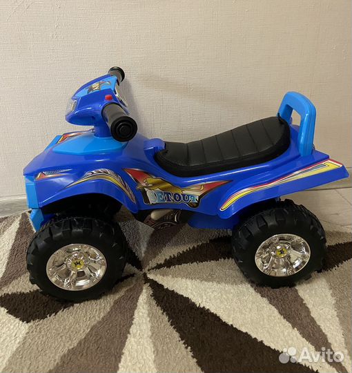 Детский квадроцикл, толокар