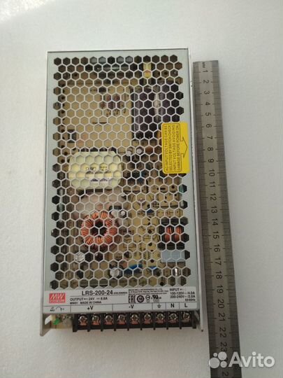 Блок питания LRS-200-24