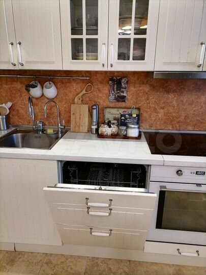 4-к. квартира, 123,2 м², 7/10 эт.