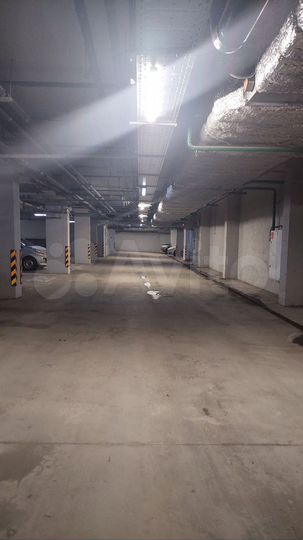 Машиноместо, 16 м²