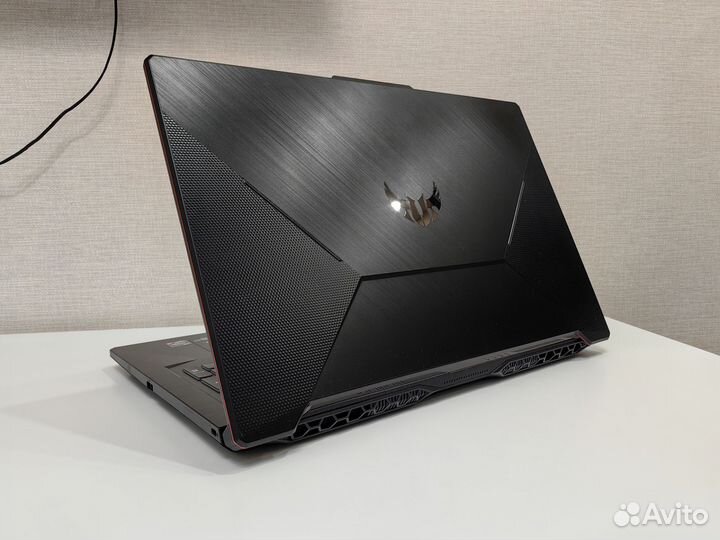 Игровой ноутбук Asus tuf gaming a17