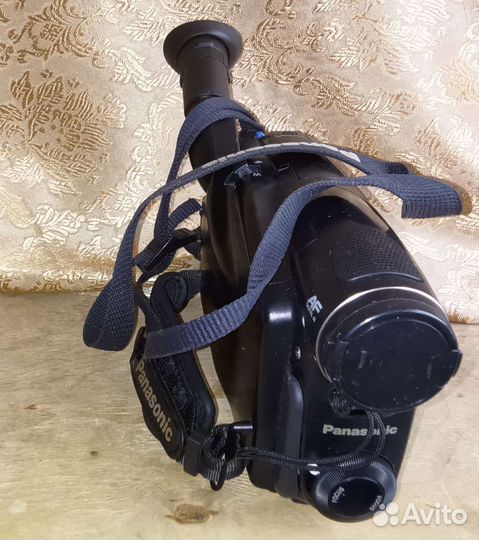 Видеокамера Panasonic NV - A3EN