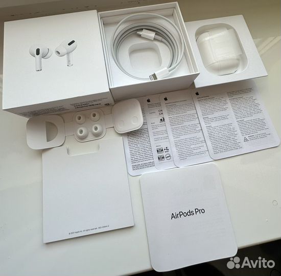 Apple airpods pro magsafe оригинал 100%