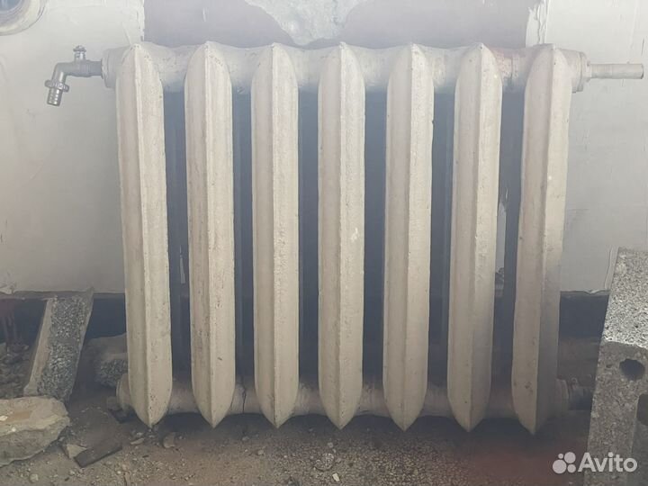 Батарея отопления чугунная бу