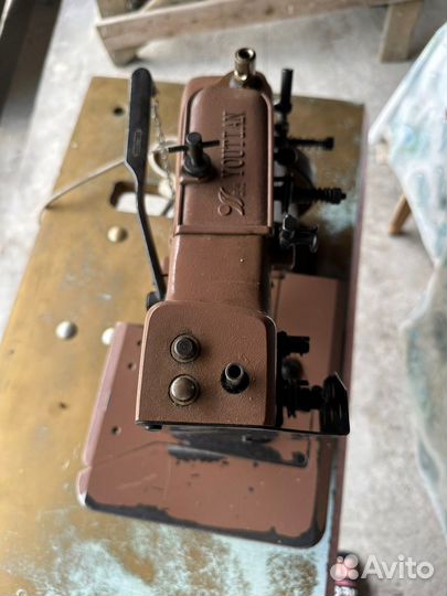 Ковровый оверлок