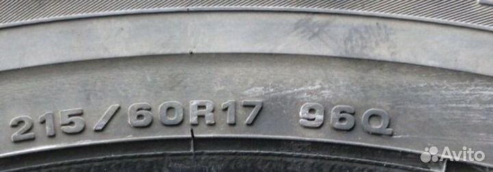 Dunlop Graspic DS3 215/60 R17