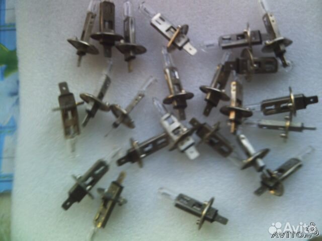 Автомобильные лампы акг Н1 24V 70W