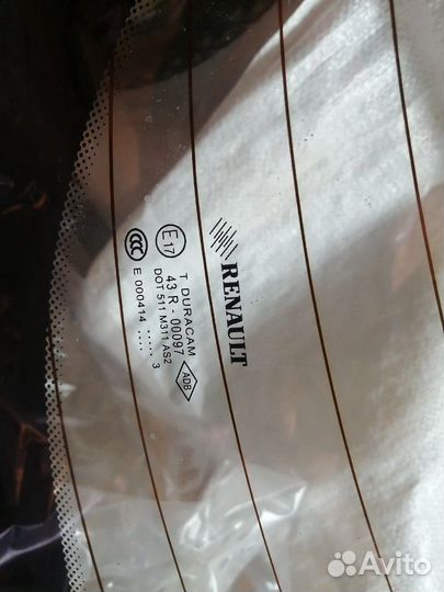 Стекло заднее Renault Megane 3