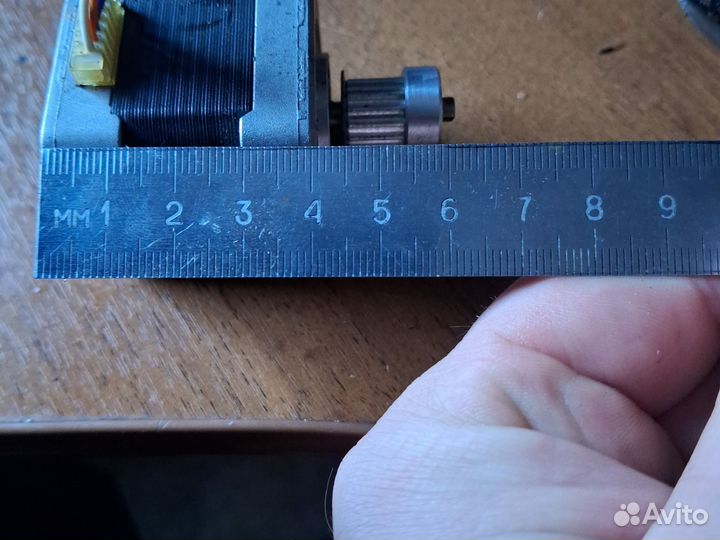 Шаговый двигатель 103H548-0471 Sanyo Denki