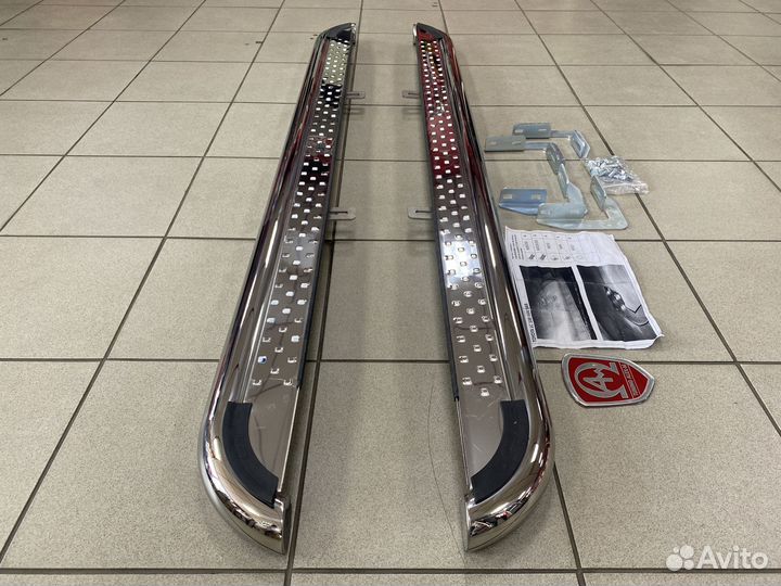 Пороги внешние площадки Toyota Land Cruiser 100