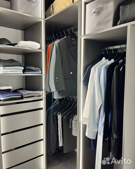 Гардеробная на заказ с подсветкой