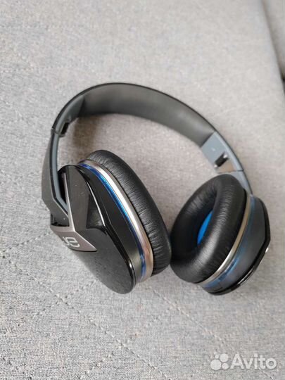 Наушники Logitech